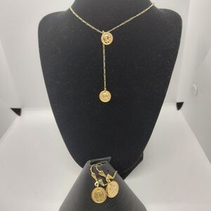 Elegant Gold Coin Plate Pendant Necklace and Earring Set